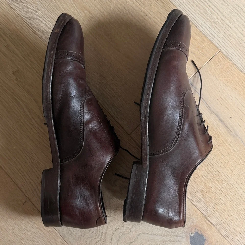 Allen Edmonds Fifth Avenue 9.5 D Oxfords in dark brown - Picture 4 of 6